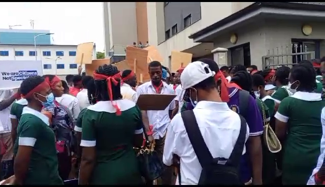Nurses-protest